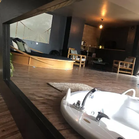 Nocleg ze śniadaniem Ignazio Avec Jaccuzi Lit Rond Et Jardin Avec Piscine